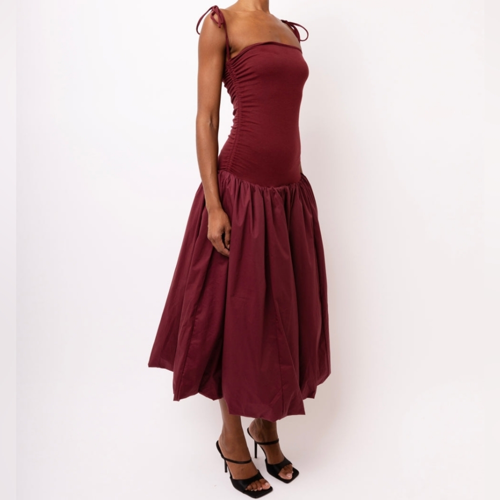 Amylynn Alexa Burgundy Puffball Dress 4US drop waist ruched dress
